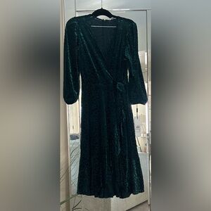 Calvin Klein Deep Green Velvet Long Sleeve Dress